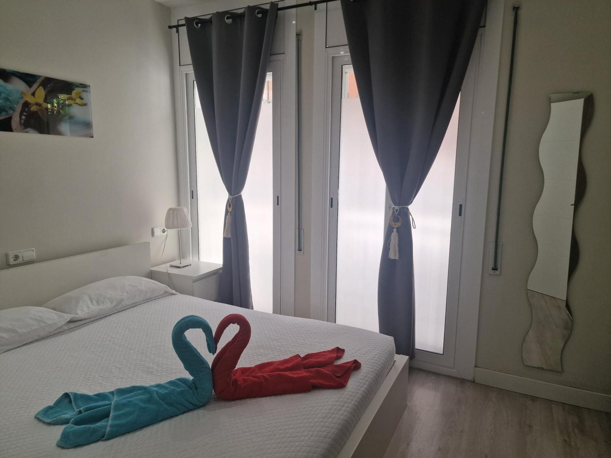 Barcelona, Apartamento de 2 habitaciones. L'Hospitalet de Llobregat Exterior foto